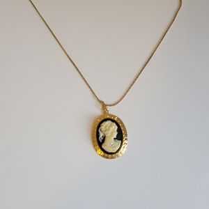 SOLD! Vintage Gold Tone Cameo Necklace